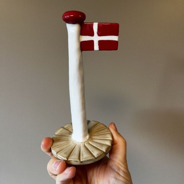 Keramik flag med teksten "40 IS FINE THEN YOU LOOK 29"