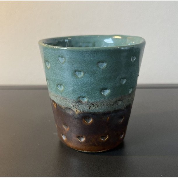 Lille kop med sm� hjerter