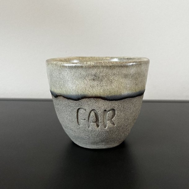 Krus med teksten "Far"