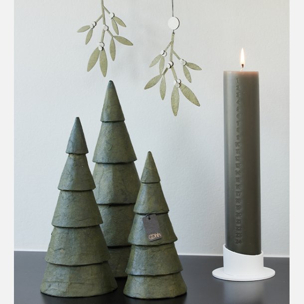 3 store pulp juletrer, Burnt olive